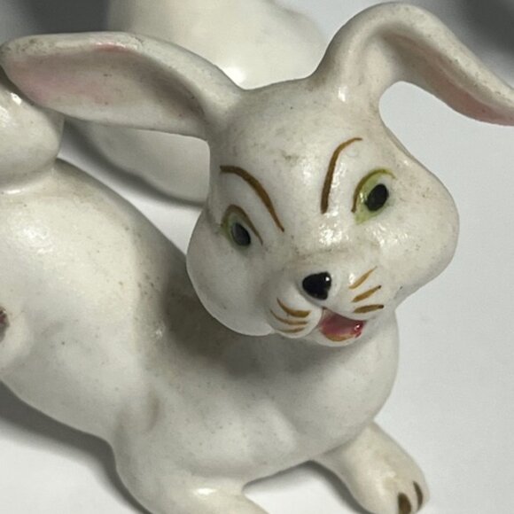 VTG 3 Miniature Rabbits Bone China Figurines White w/Green Eyes 2" Japan - Picture 10 of 15